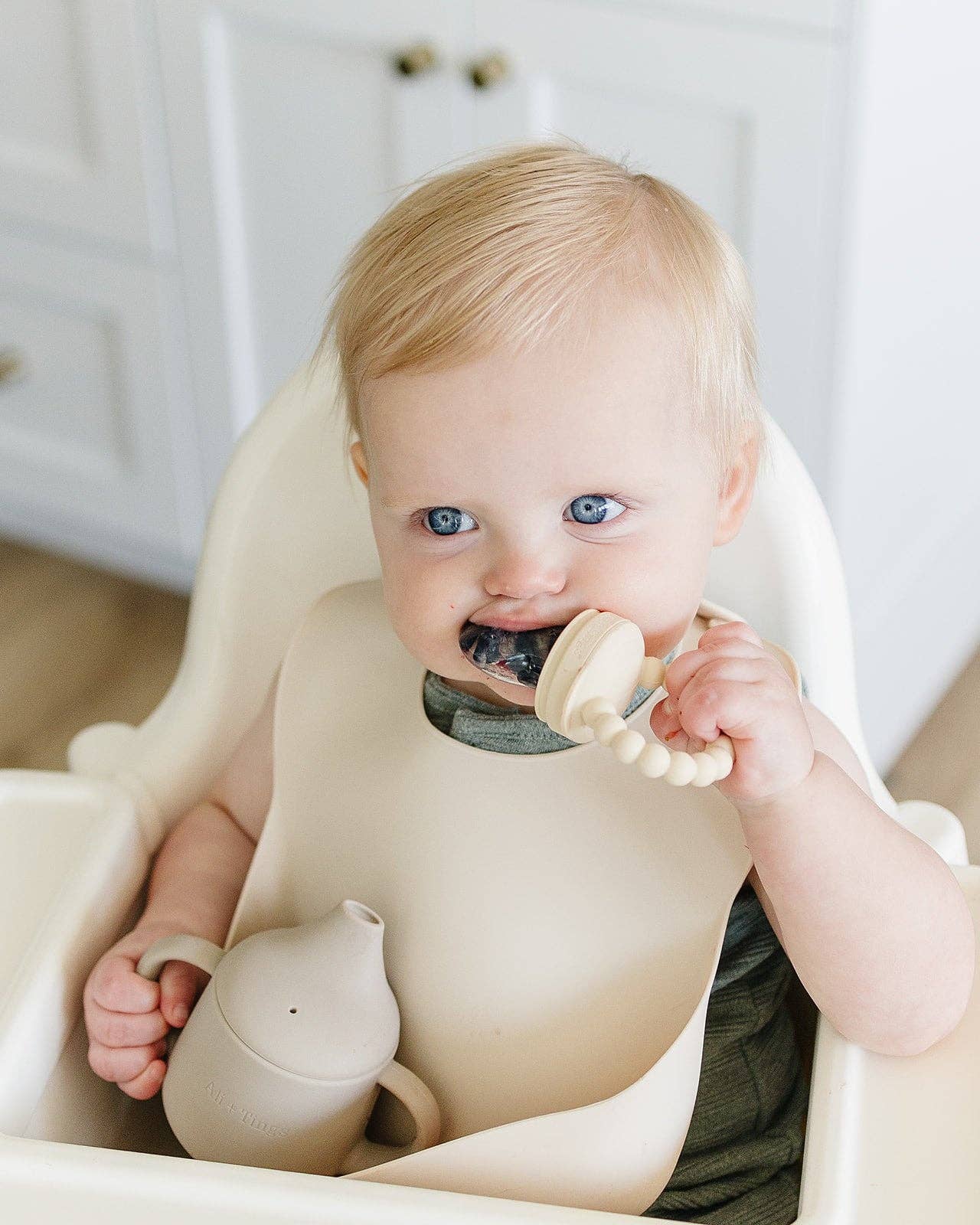 Ali + Tings Pacifier Feeder 2-Pack – Precious + Posh